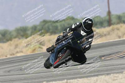 media/Oct-13-2025-Moto Forza (Mon) [[a66d839500]]/3-B Group/Session 3 (Turn 16)/